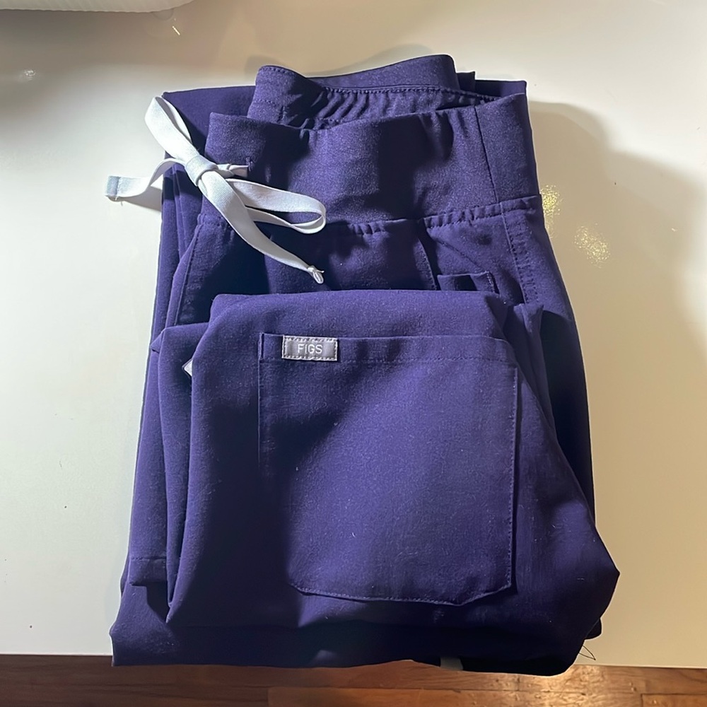 Figs Scrub Purple Jam Set - Catarina One-Pocket + Yola High Waisted Skinny